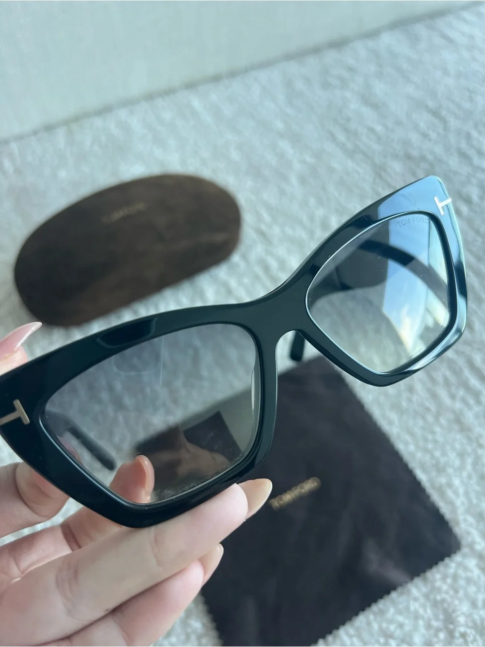 Tom Ford Wyatt Black Cat-Eye Sunglasses with Gradient Gray Lenses